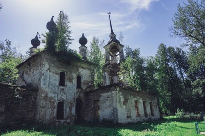 ц. Воскресения Словущего (д. Раслово-Монастырское)